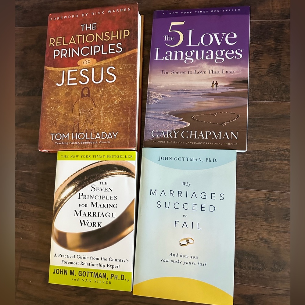 Marriage Book Bundle: John Gottman and the 5 Love Languages.